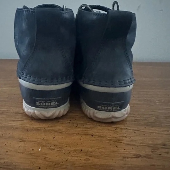 Sorel Out N About Women's Rain Boots Size 5 - Picture 3 of 4